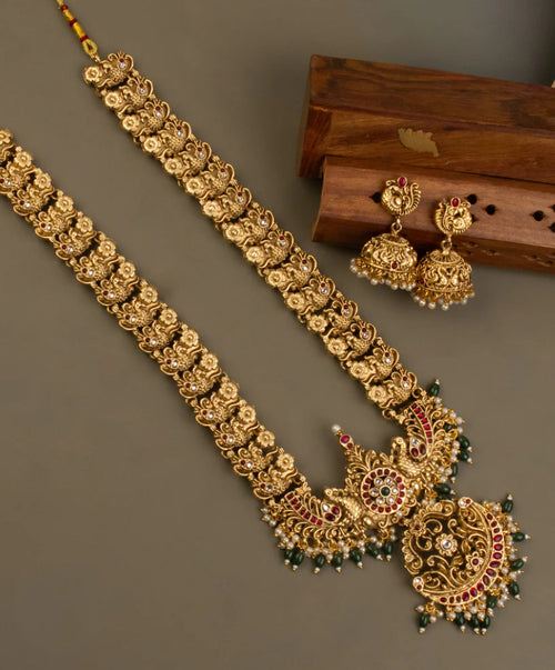 Gold Look Long Haram_106